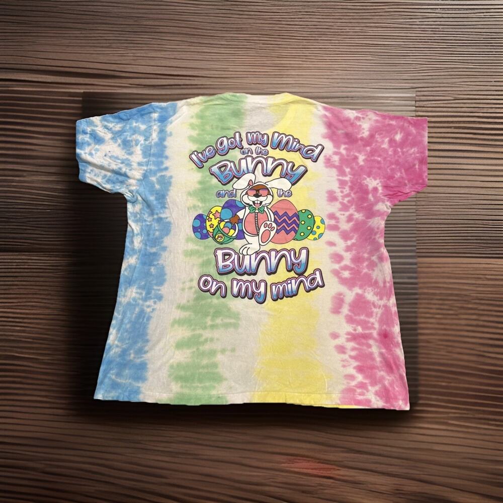 Buc-ees Easter Tie Dye “Bunny On My Mind” Shirt Size Adult Sz-XL Easter Eggs
